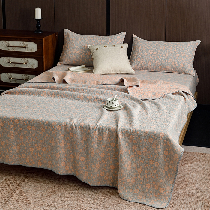 91家纺网 家纺一手货源 找家纺 悦然毛巾被 2026新款全棉三层纱A类多功能毛巾被休闲毯夏被床盖床单 森系呼吸