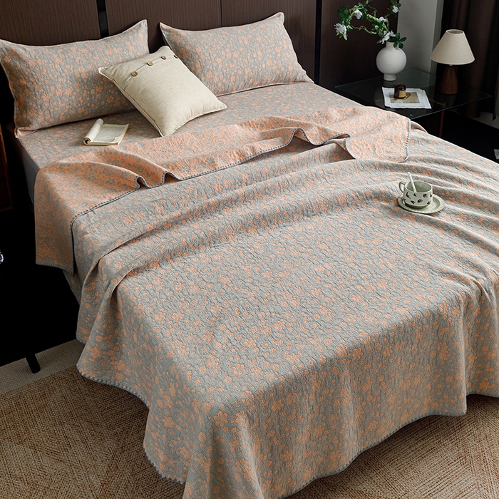 91家纺网 家纺一手货源 找家纺 悦然毛巾被 2026新款全棉三层纱A类多功能毛巾被休闲毯夏被床盖床单 森系呼吸