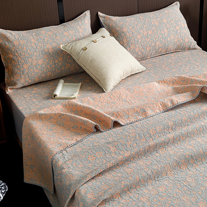 91家纺网 家纺一手货源 找家纺 悦然毛巾被 2026新款全棉三层纱A类多功能毛巾被休闲毯夏被床盖床单 森系呼吸