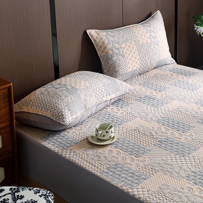 91家纺网 家纺一手货源 找家纺 悦然毛巾被 2026新款全棉三层纱A类多功能毛巾被休闲毯夏被床盖床单 拾光旧梦