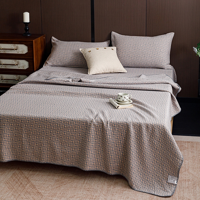 91家纺网 家纺一手货源 找家纺 悦然毛巾被 2026新款全棉三层纱A类多功能毛巾被休闲毯夏被床盖床单 星落棉柔