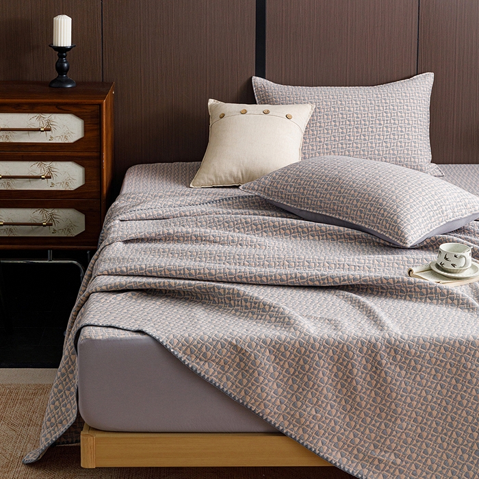 91家纺网 家纺一手货源 找家纺 悦然毛巾被 2026新款全棉三层纱A类多功能毛巾被休闲毯夏被床盖床单 星落棉柔