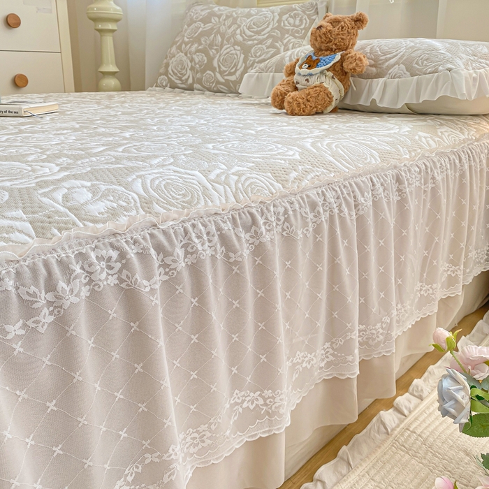 91家纺网 家纺一手货源 找家纺 伊人坊 2026新款A类550克凉感提花值过0.21冰豆豆家用凉席子三件套夏季-床裙款 玫瑰－咖