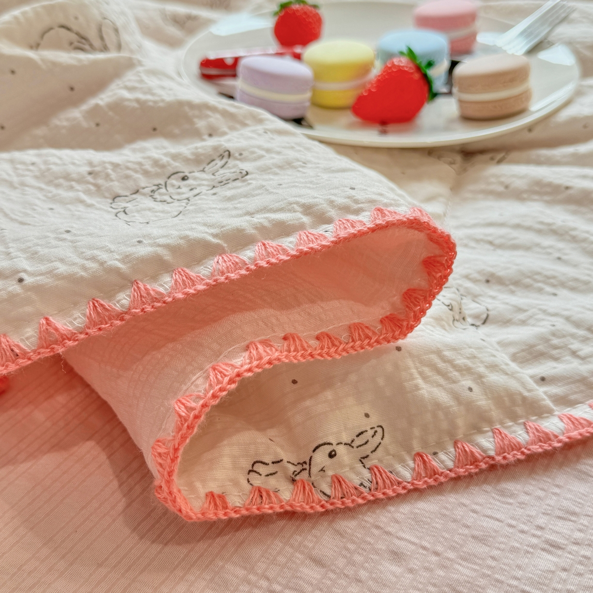 91家纺网 家纺一手货源 找家纺 （总）慕澄家纺 2026新款泡芙棉贝壳边印花夏被四件套