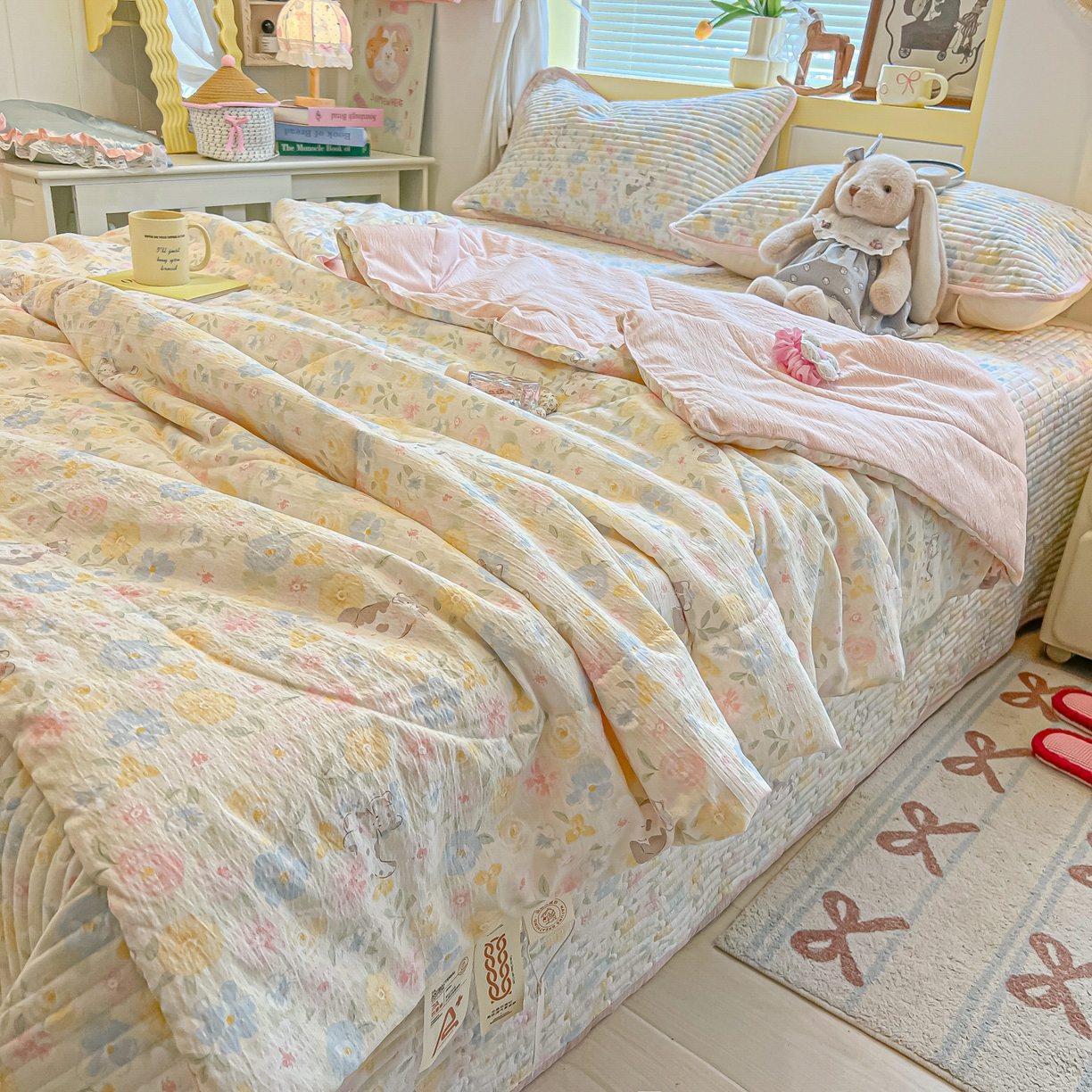 91家纺网 家纺一手货源 找家纺 乐逸家纺  2026新款A类云感双层纱夏被床盖四件套 粉调