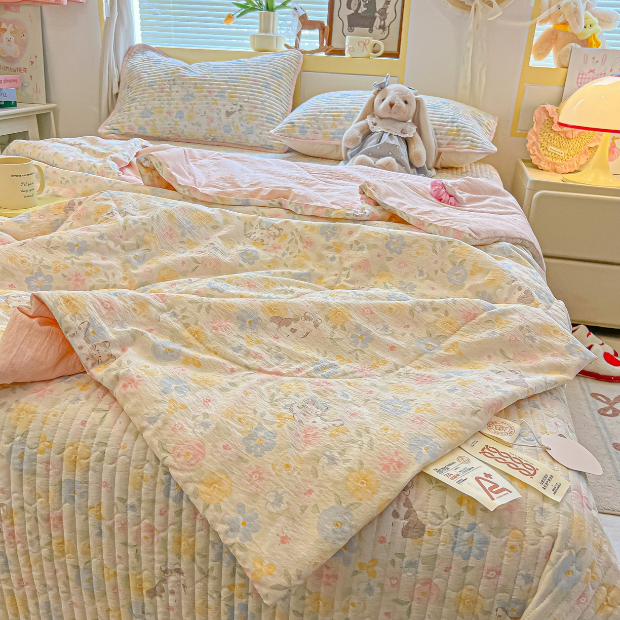 91家纺网 家纺一手货源 找家纺 乐逸家纺  2026新款A类云感双层纱夏被床盖四件套 粉调