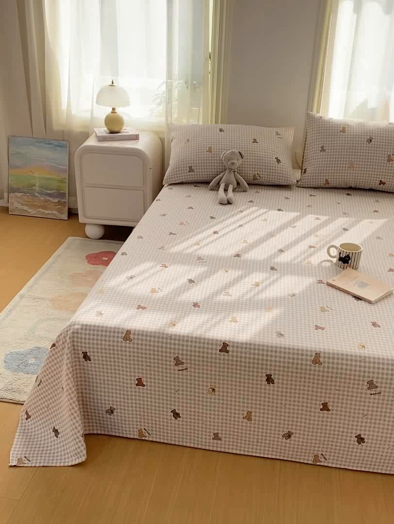 91家纺网 家纺一手货源 找家纺 漫仙阁家纺 2026新款老粗布床单系列 开心熊