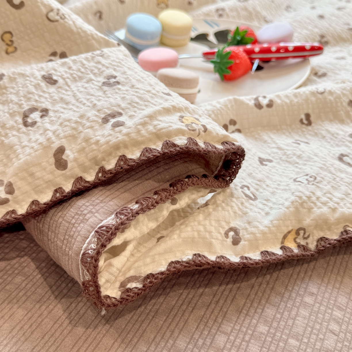 91家纺网 家纺一手货源 找家纺 慕澄家纺 2026新款泡芙棉贝壳边印花夏被四件套 夏被-栗栗南瓜派