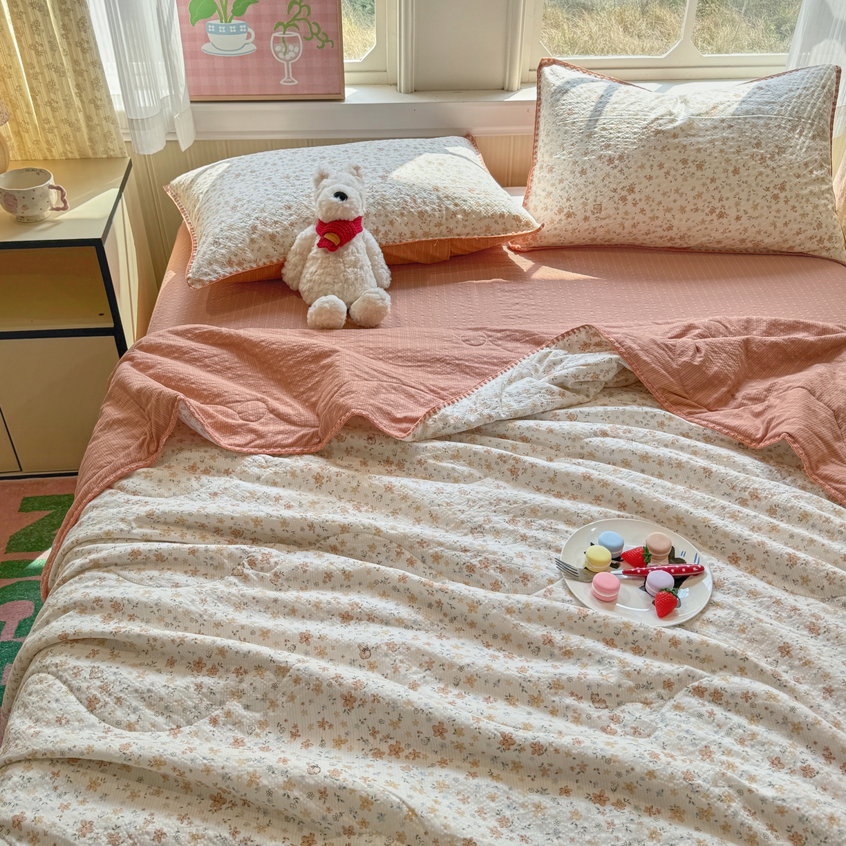 91家纺网 家纺一手货源 找家纺 慕澄家纺 2026新款泡芙棉贝壳边印花夏被四件套 夏被-奶橘小甜梦