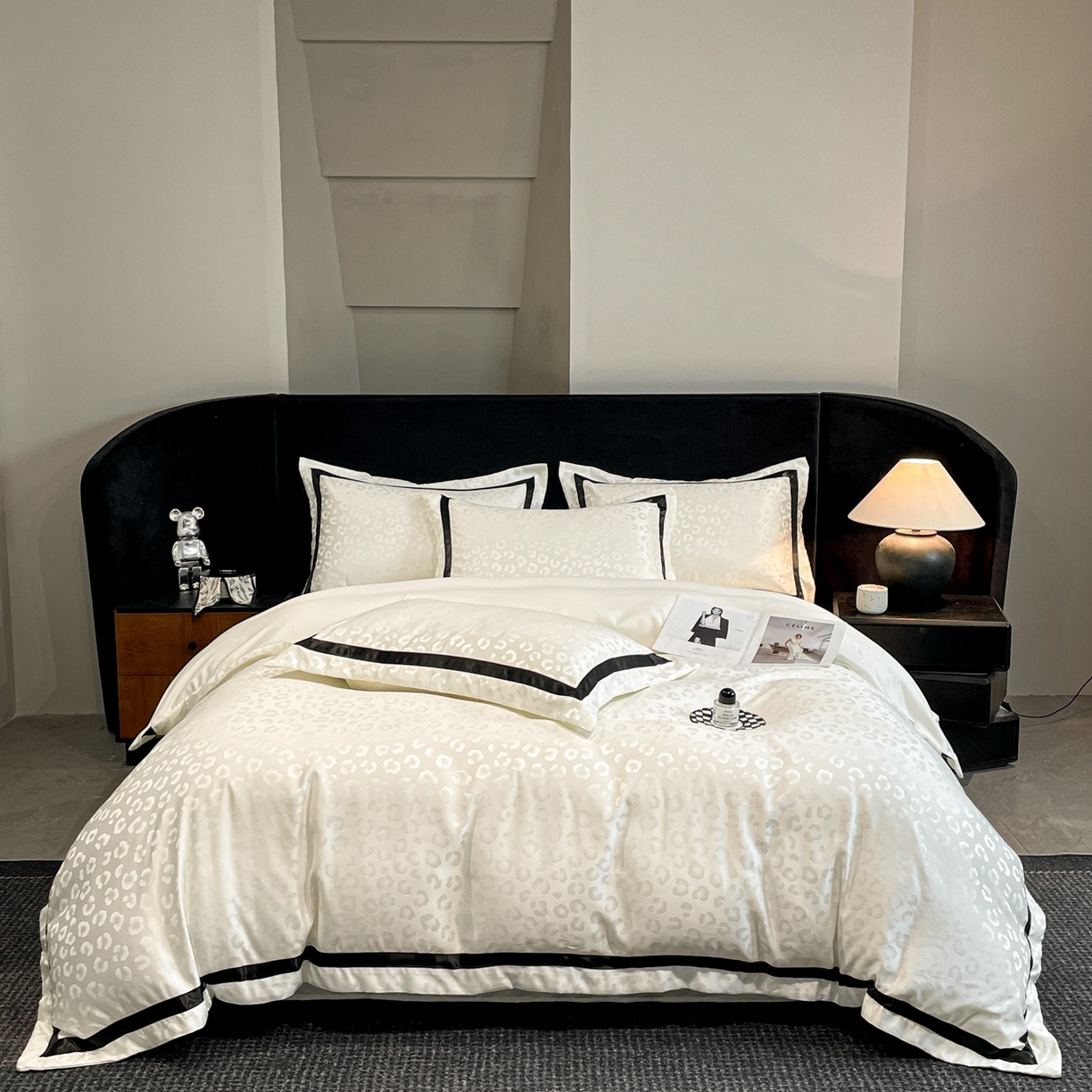 91家纺网 家纺一手货源 找家纺 （总）宇航家纺 2026春夏新款轻奢天丝提花宽边水洗真丝四件套—禧豹系列