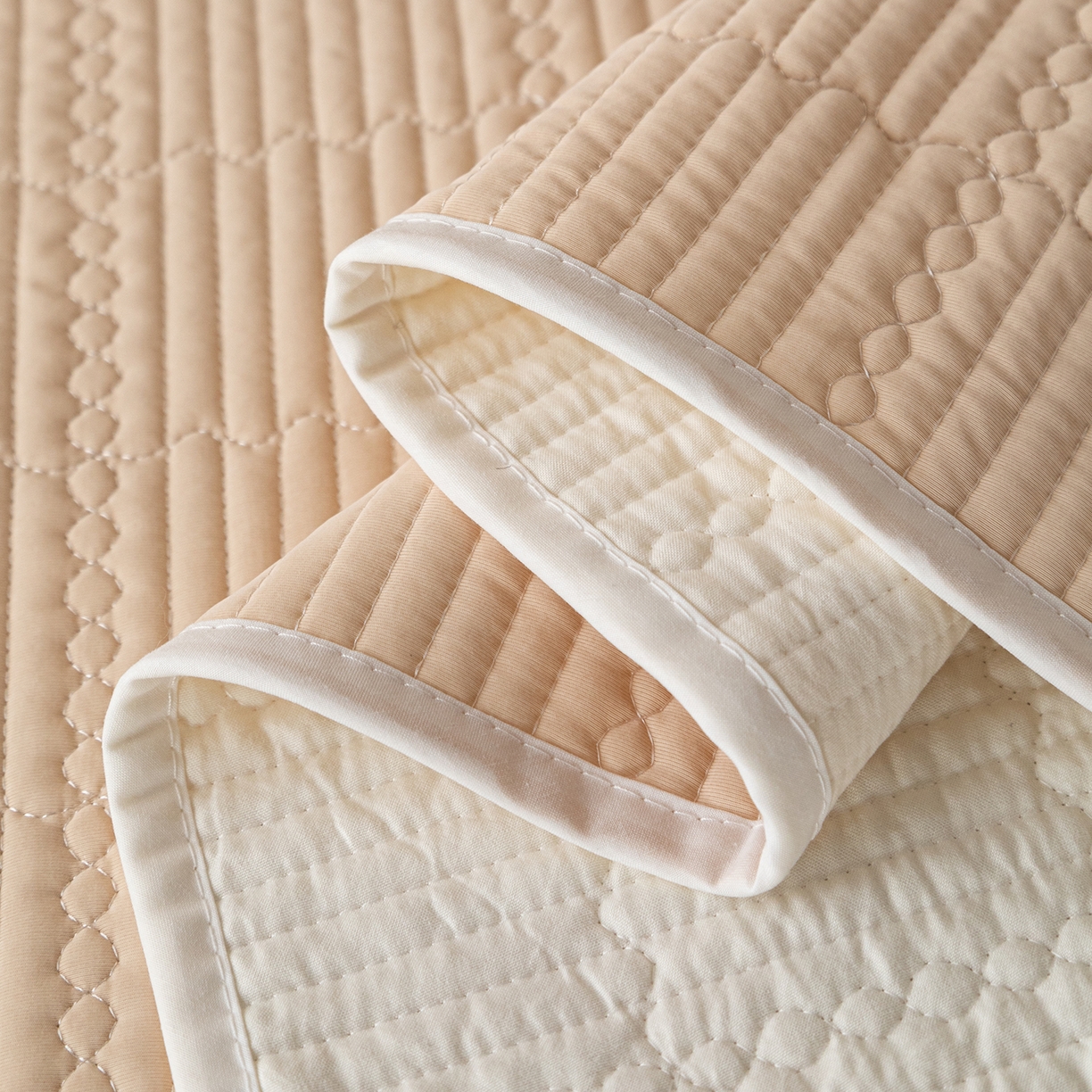 91家纺网 家纺一手货源 找家纺 （总）源舜家纺 2026新款锦氨印花凉感床盖三件套