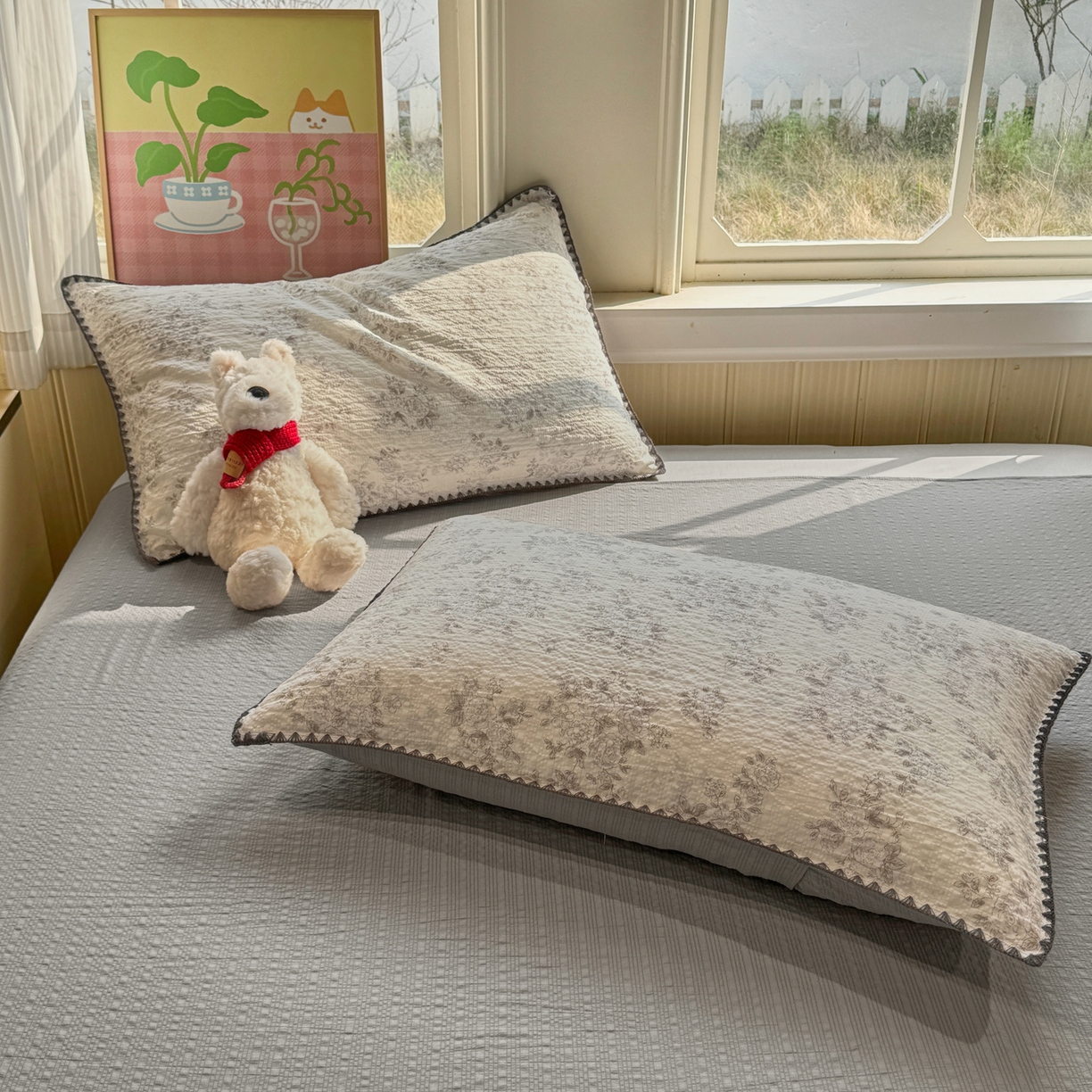 91家纺网 家纺一手货源 找家纺 慕澄家纺 2026新款泡芙棉贝壳边印花夏被四件套 夏被-奶雾玫瑰