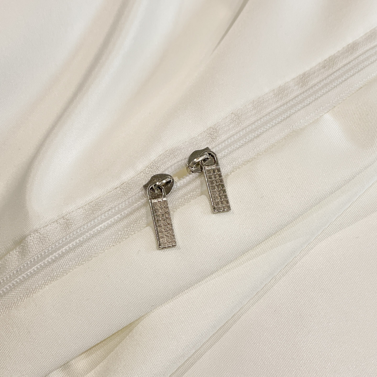 91家纺网 家纺一手货源 找家纺 （总）宇航家纺 2026春夏新款轻奢天丝提花宽边水洗真丝四件套—禧豹系列