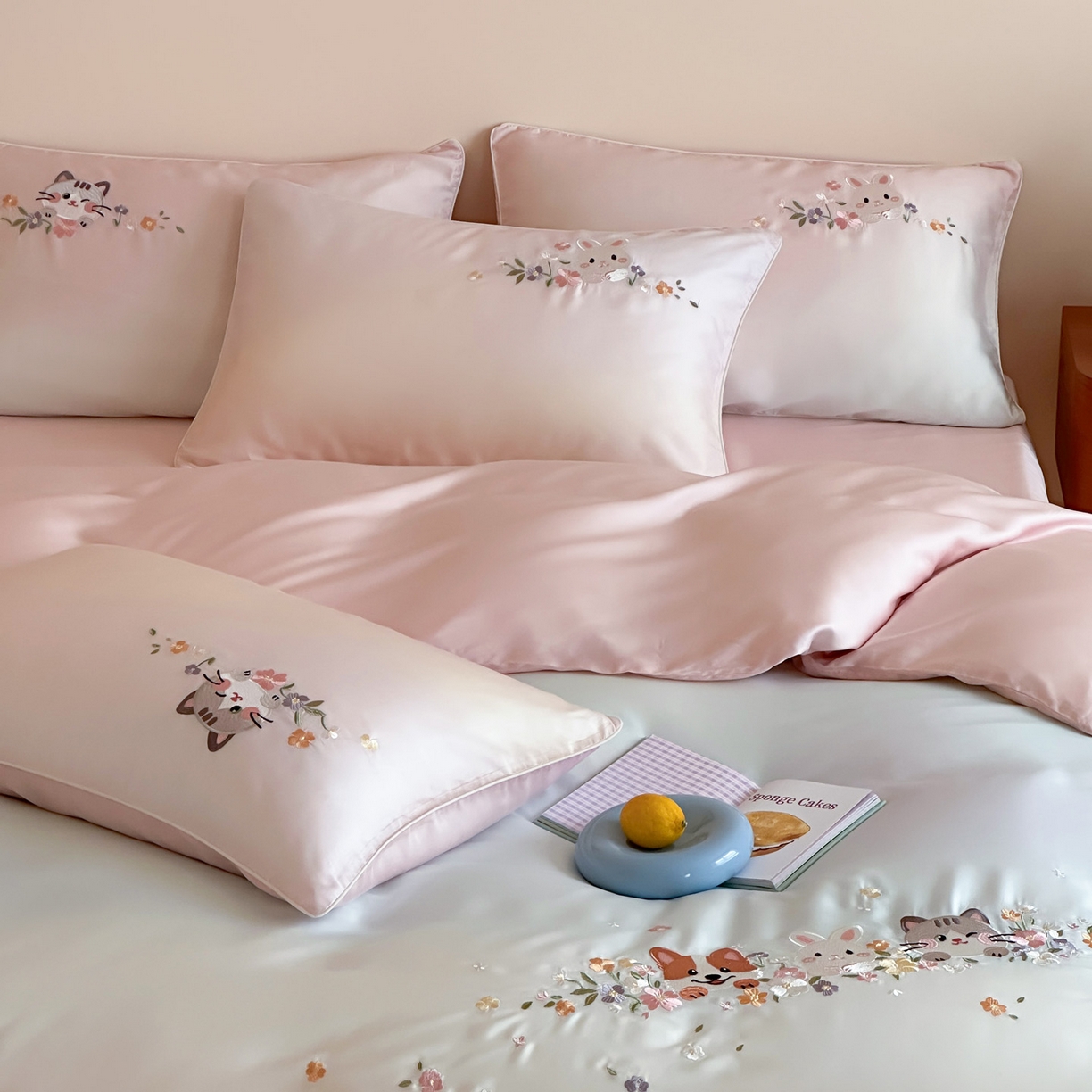 91家纺网 家纺一手货源 找家纺 （总）爱缦 2026新款60s兰精天丝数码印花绣花四件套