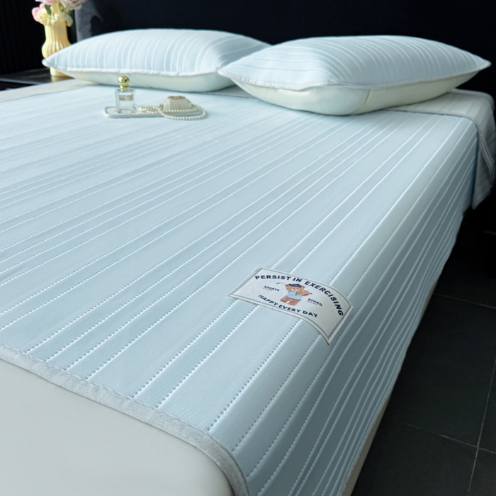 91家纺网 家纺一手货源 找家纺 （总）麋兔 2026新款纯色朵朵小熊冰蚕丝软席