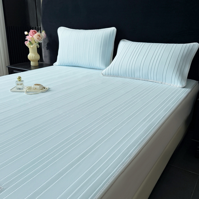 91家纺网 家纺一手货源 找家纺 （总）麋兔 2026新款纯色朵朵小熊冰蚕丝软席