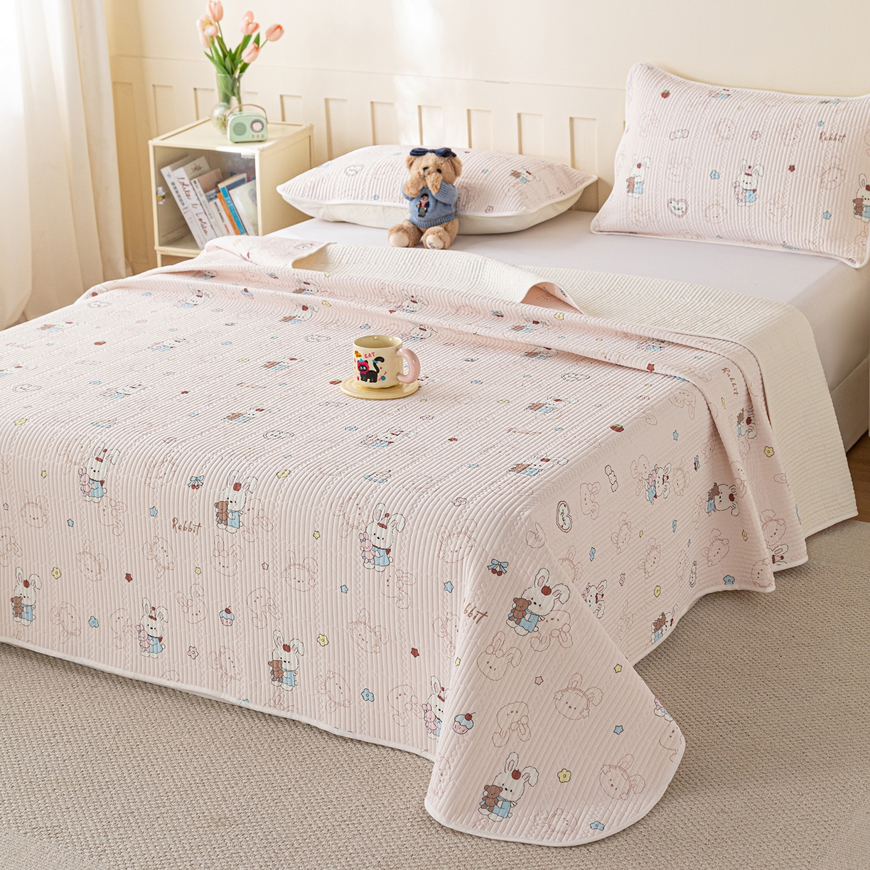 91家纺网 家纺一手货源 找家纺 源舜家纺 2026新款锦氨印花凉感床盖三件套 欢乐兔