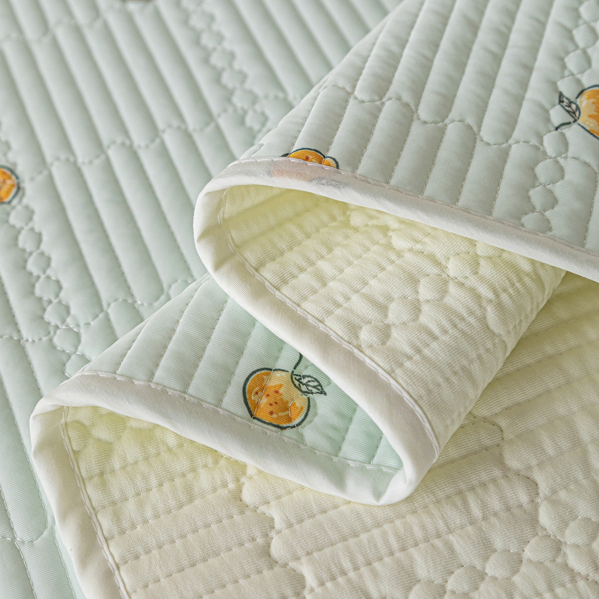 91家纺网 家纺一手货源 找家纺 源舜家纺 2026新款锦氨印花凉感床盖三件套 萌宠乐园