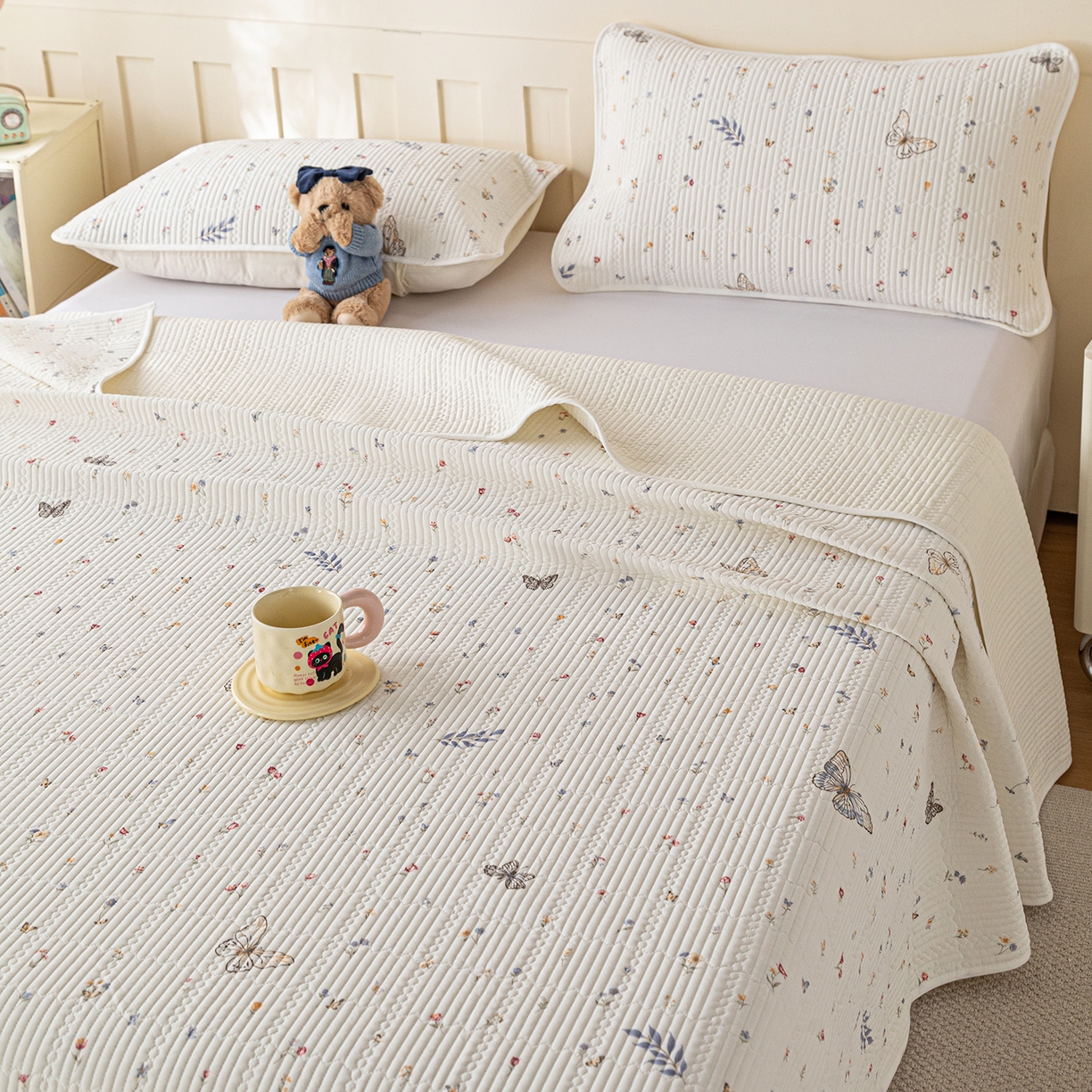 91家纺网 家纺一手货源 找家纺 源舜家纺 2026新款锦氨印花凉感床盖三件套 梦境