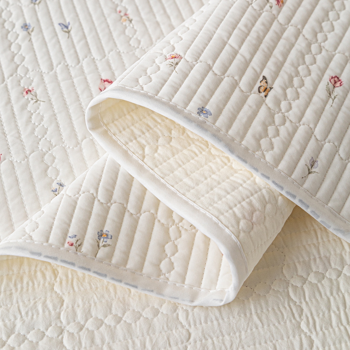 91家纺网 家纺一手货源 找家纺 源舜家纺 2026新款锦氨印花凉感床盖三件套 梦境