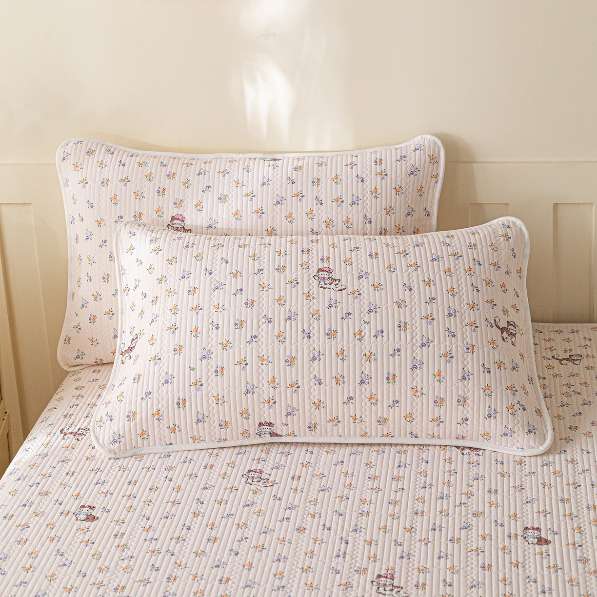 91家纺网 家纺一手货源 找家纺 源舜家纺 2026新款锦氨印花凉感床盖三件套 田园小猫