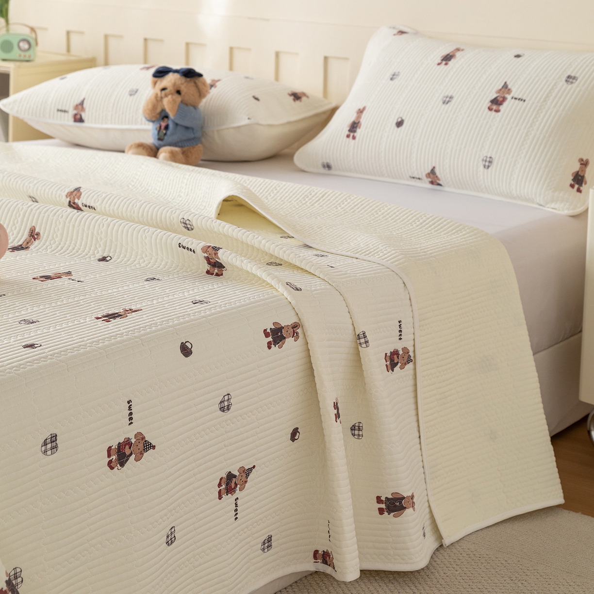 91家纺网 家纺一手货源 找家纺 源舜家纺 2026新款锦氨印花凉感床盖三件套 优漫卡通