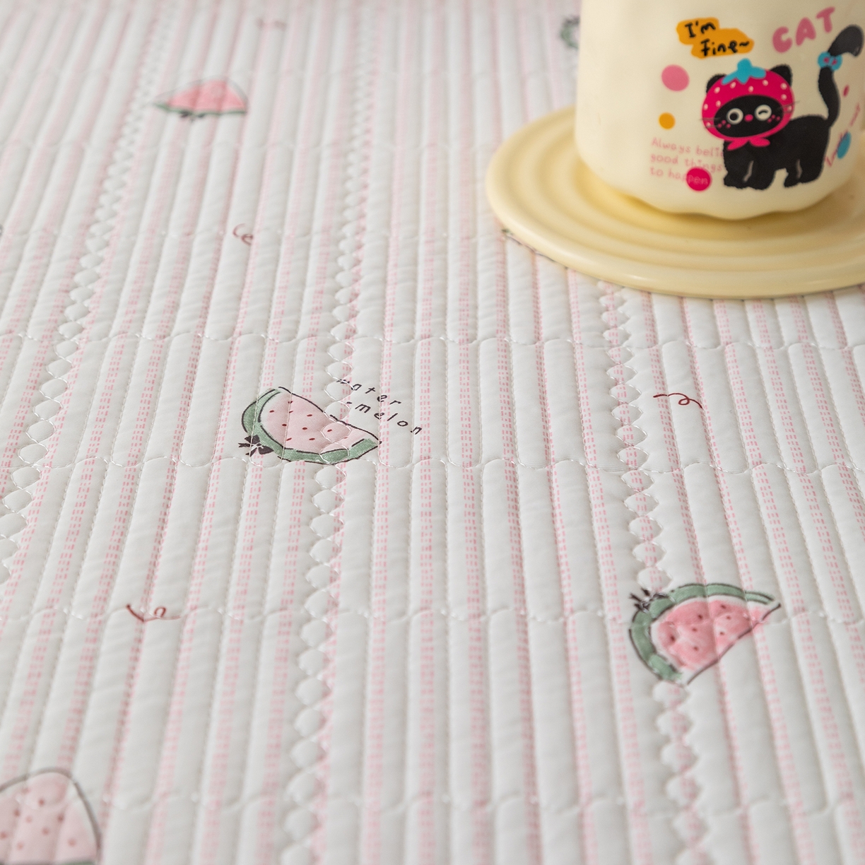 91家纺网 家纺一手货源 找家纺 源舜家纺 2026新款锦氨印花凉感床盖三件套 芝士草莓