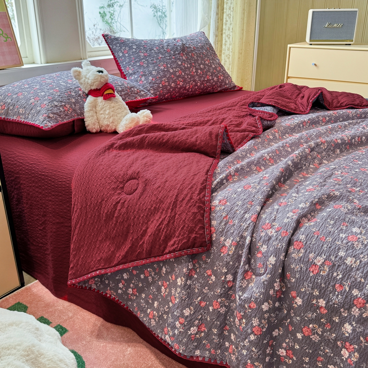 91家纺网 家纺一手货源 找家纺 慕澄家纺 2026新款泡芙棉贝壳边印花夏被四件套 夏被-午夜花园