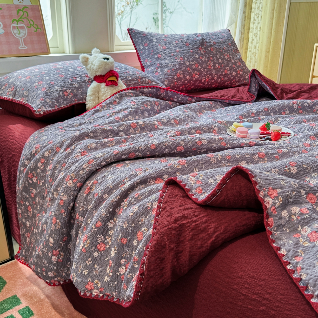 91家纺网 家纺一手货源 找家纺 慕澄家纺 2026新款泡芙棉贝壳边印花夏被四件套 夏被-午夜花园