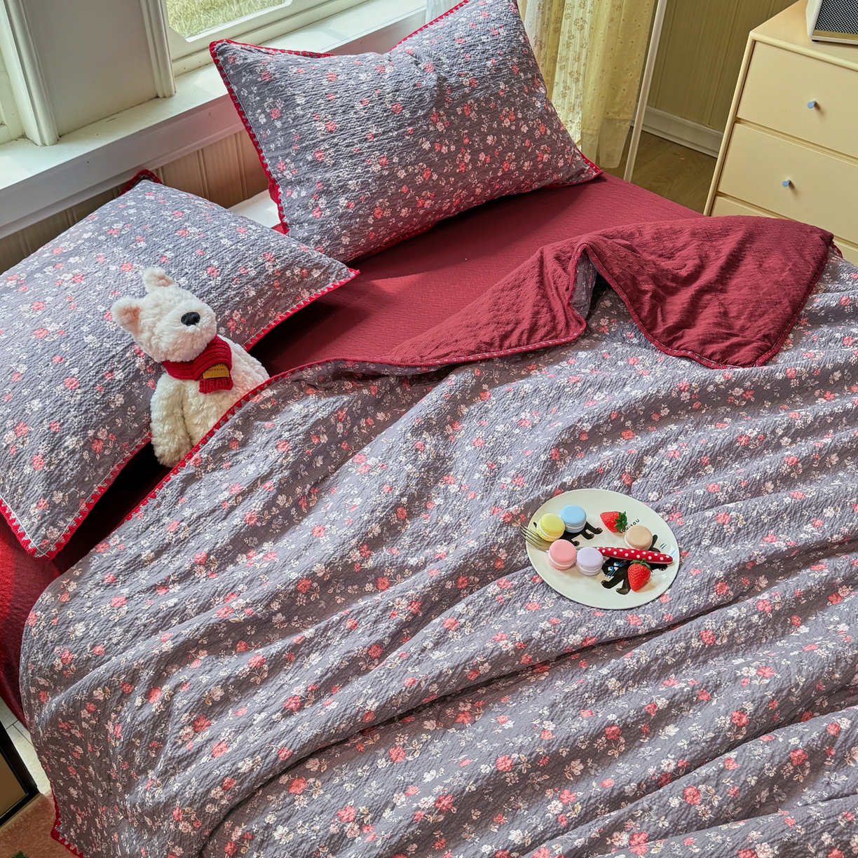 91家纺网 家纺一手货源 找家纺 慕澄家纺 2026新款泡芙棉贝壳边印花夏被四件套 夏被-午夜花园