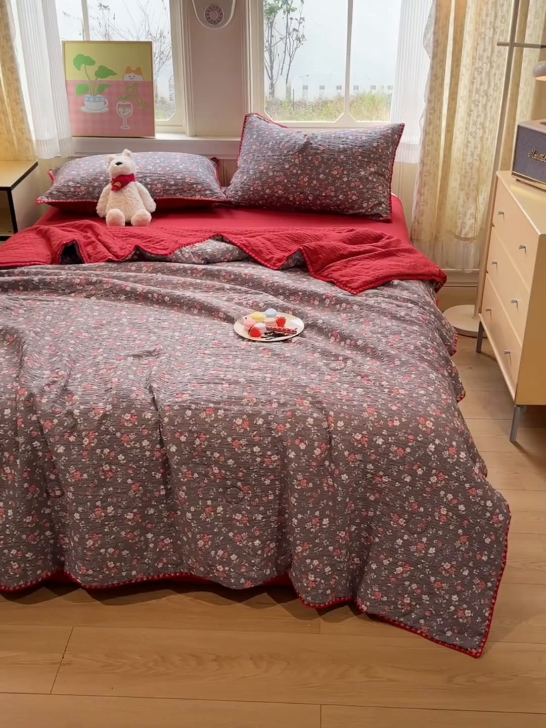 91家纺网 家纺一手货源 找家纺 慕澄家纺 2026新款泡芙棉贝壳边印花夏被四件套 夏被-午夜花园