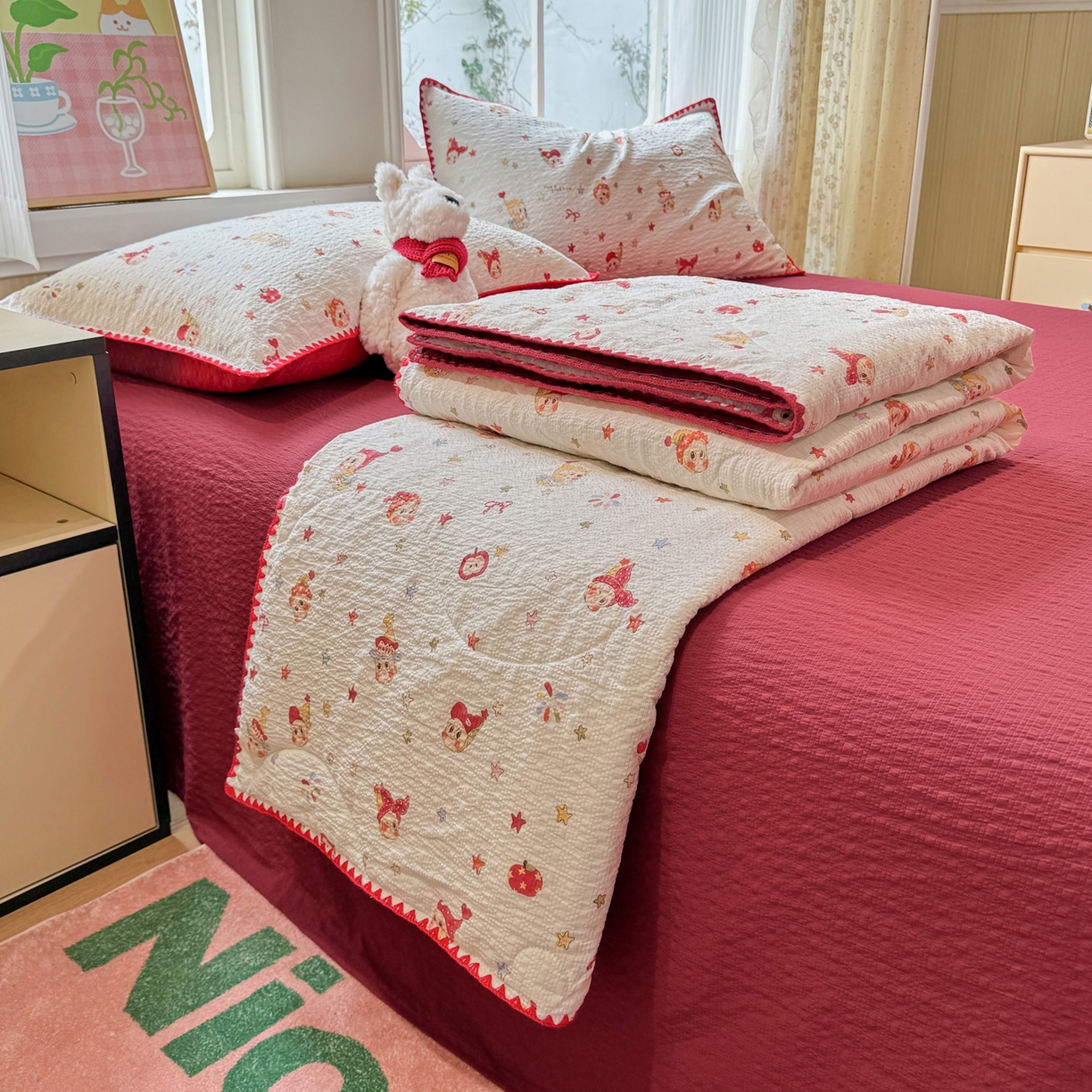 91家纺网 家纺一手货源 找家纺 慕澄家纺 2026新款泡芙棉贝壳边印花夏被四件套 夏被-星落小红帽