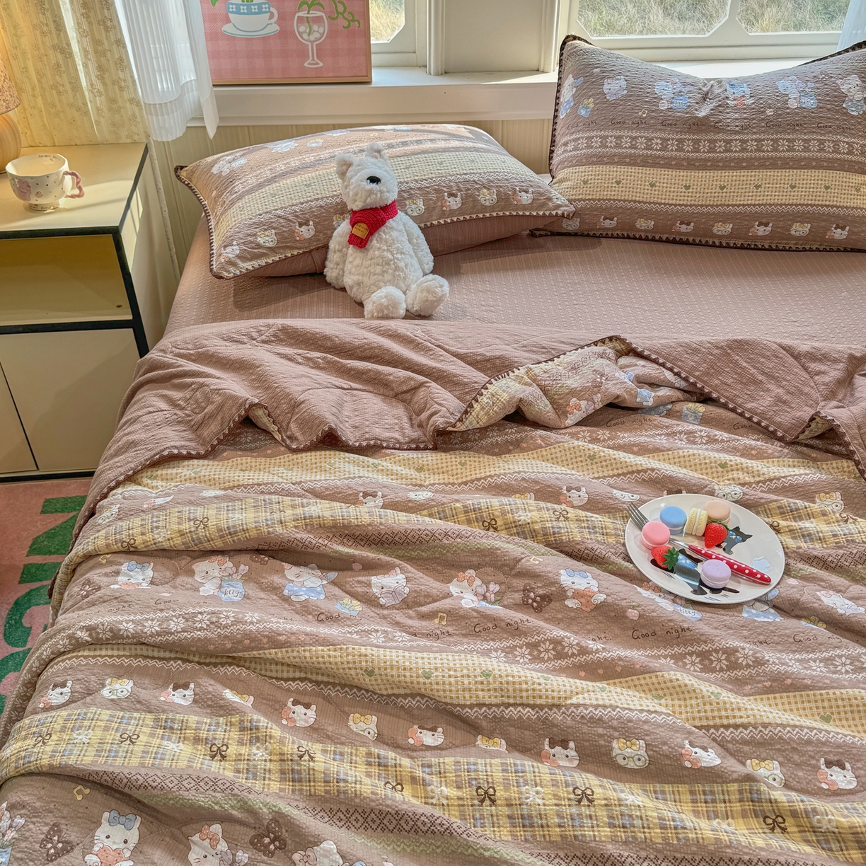 91家纺网 家纺一手货源 找家纺 慕澄家纺 2026新款泡芙棉贝壳边印花夏被四件套 夏被-椰棕猫软糖