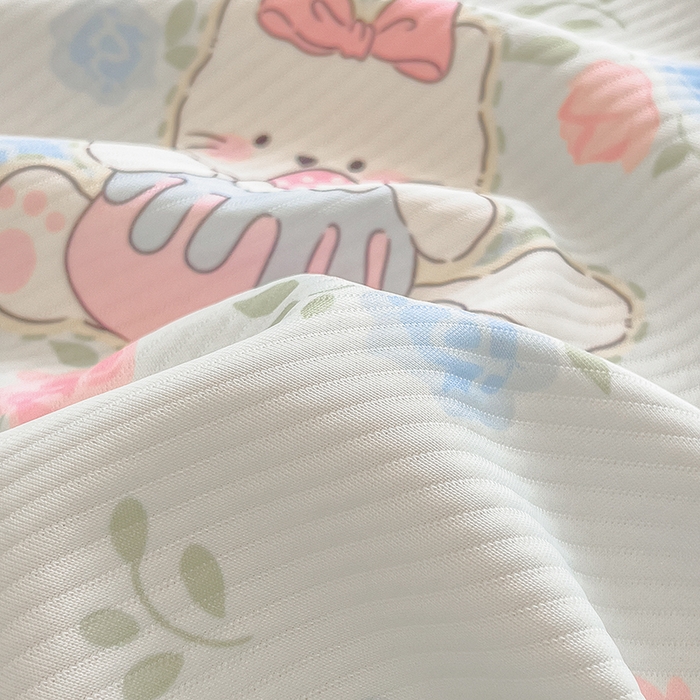 91家纺网 家纺一手货源 找家纺 莱米家纺 2026新款斜纹凉感床席冰豆豆系列 花朵小猫