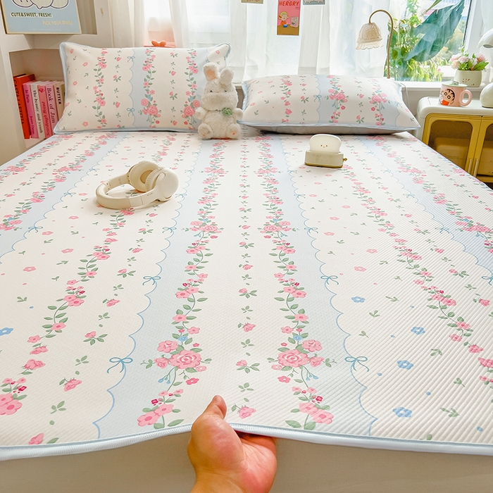 91家纺网 家纺一手货源 找家纺 莱米家纺 2026新款斜纹凉感床席冰豆豆系列 花仙子