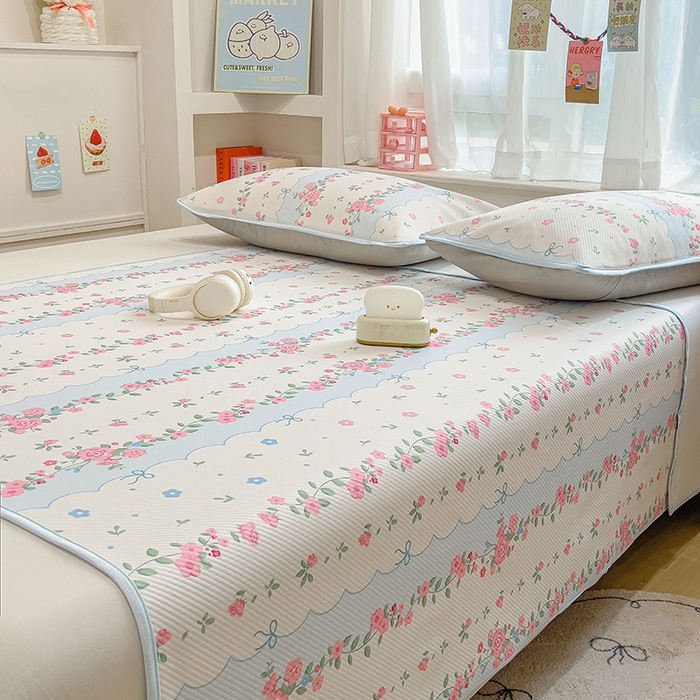 91家纺网 家纺一手货源 找家纺 莱米家纺 2026新款斜纹凉感床席冰豆豆系列 花仙子