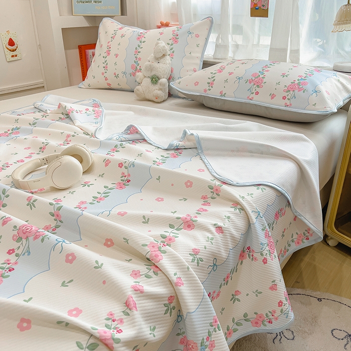 91家纺网 家纺一手货源 找家纺 莱米家纺 2026新款斜纹凉感床席冰豆豆系列 花仙子