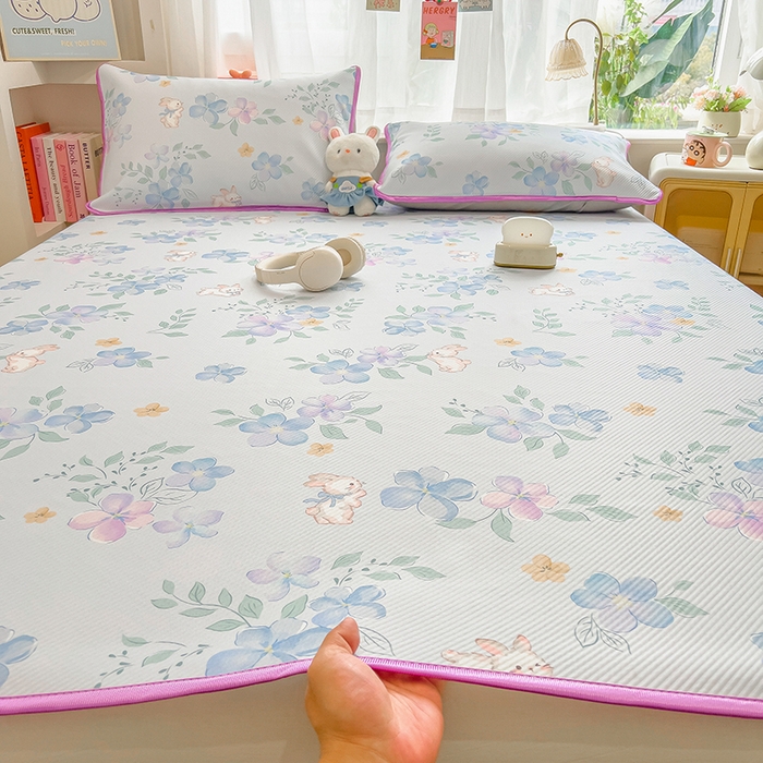 91家纺网 家纺一手货源 找家纺 莱米家纺 2026新款斜纹凉感床席冰豆豆系列 兰花小兔