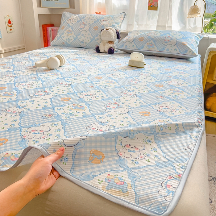 91家纺网 家纺一手货源 找家纺 莱米家纺 2026新款斜纹凉感床席冰豆豆系列 蓝格小狗