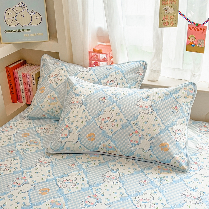 91家纺网 家纺一手货源 找家纺 莱米家纺 2026新款斜纹凉感床席冰豆豆系列 蓝格小狗