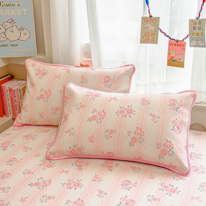 91家纺网 家纺一手货源 找家纺 莱米家纺 2026新款斜纹凉感床席冰豆豆系列 浪漫花语