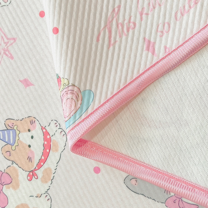 91家纺网 家纺一手货源 找家纺 莱米家纺 2026新款斜纹凉感床席冰豆豆系列 猫咪乐园