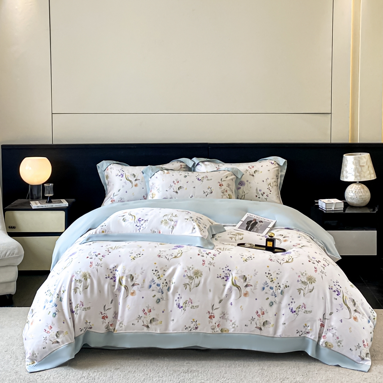 91家纺网 家纺一手货源 找家纺 （总）博纳家纺 2026新款100%莱赛尔天丝四件套宽边拼角绣花工艺数码印花田园风轻奢凉感四件套（礼盒装）