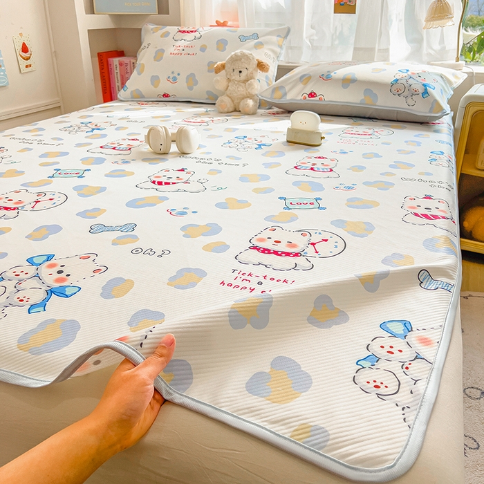 91家纺网 家纺一手货源 找家纺 莱米家纺 2026新款斜纹凉感床席冰豆豆系列 泡芙小狗