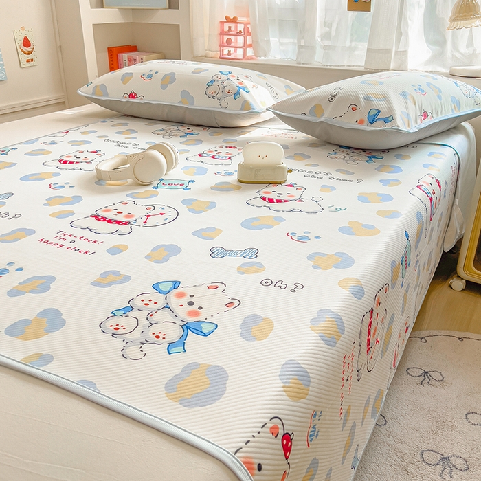 91家纺网 家纺一手货源 找家纺 莱米家纺 2026新款斜纹凉感床席冰豆豆系列 泡芙小狗