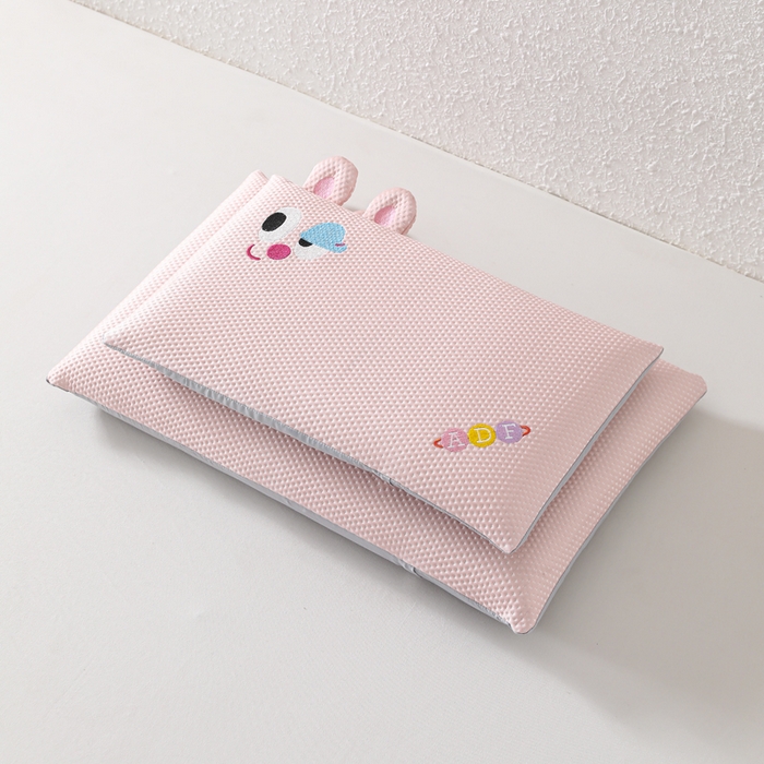 91家纺网 家纺一手货源 找家纺 织布人 2026新款枕芯夏季凉感可拆洗幼儿园儿童枕头学生宿舍专用枕套+枕芯 凉感甜心小熊-粉色