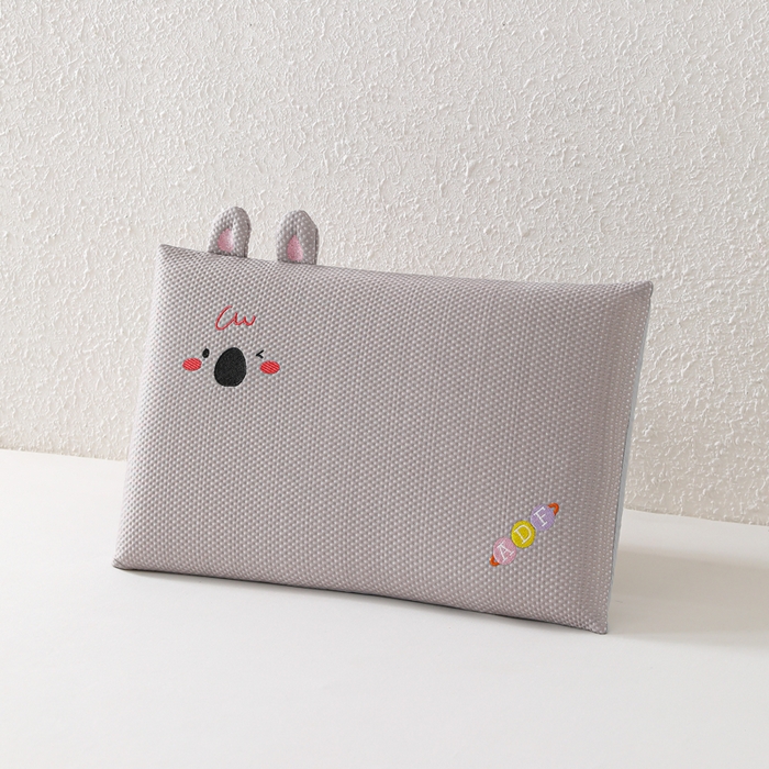 91家纺网 家纺一手货源 找家纺 织布人 2026新款枕芯夏季凉感可拆洗幼儿园儿童枕头学生宿舍专用枕套+枕芯 凉感甜心小莓-灰色