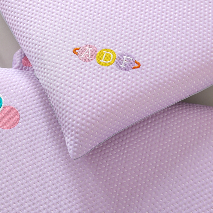 91家纺网 家纺一手货源 找家纺 织布人 2026新款枕芯夏季凉感可拆洗幼儿园儿童枕头学生宿舍专用枕套+枕芯 凉感甜心小萌-紫色