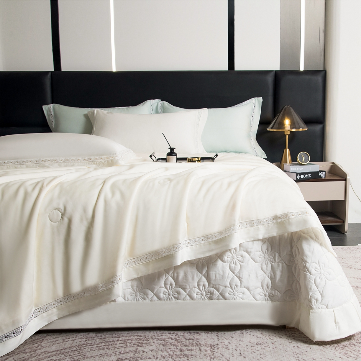 91家纺网 家纺一手货源 找家纺 （总）三俏家纺 2026新款60支兰精天丝A类镂空床盖款夏被四件套纯色20％大豆蛋白【包质检】