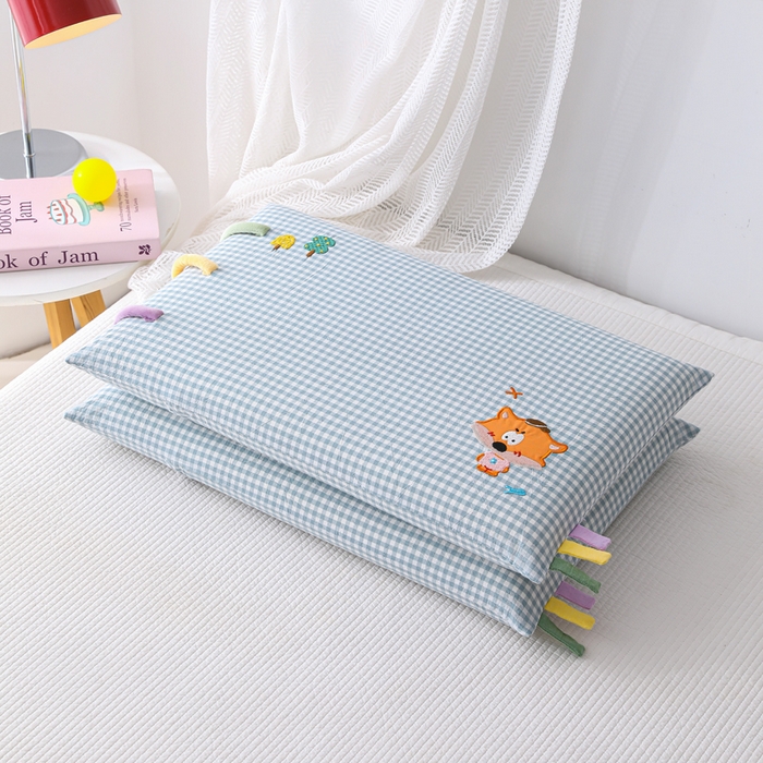 91家纺网 家纺一手货源 找家纺 织布人 2026新款枕芯全棉彩虹条可拆洗幼儿园儿童枕头学生宿舍专用枕套+枕芯 全棉彩虹条-森林小狐狸